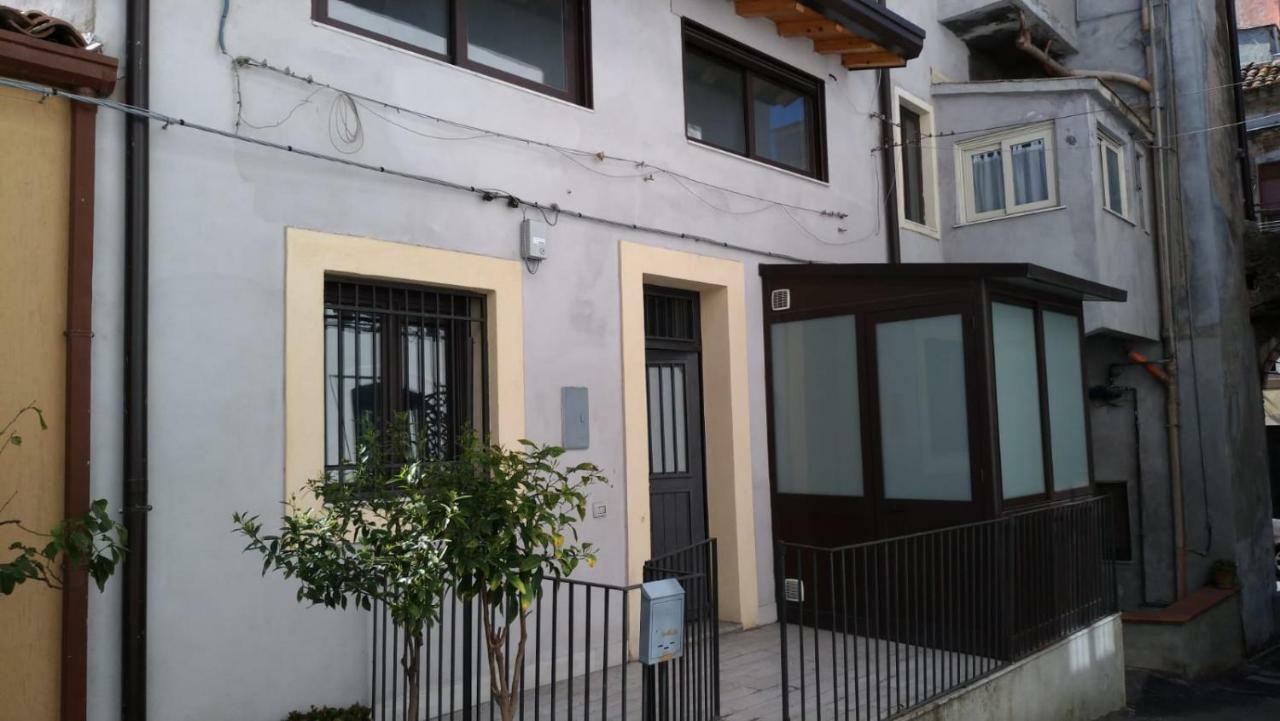 Gentile Holiday House CTA Exterior photo